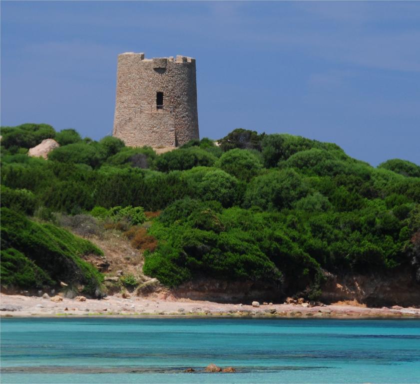 Sardinia Beach Apartments Aglientu Exterior foto
